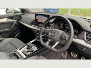 Audi Q5 (Limo Hire) 5