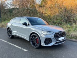 Audi RS Q3 (Limo Hire) 5