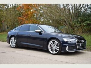 Audi S6 (Limo Hire) 3