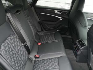 Audi S7 (Limo Hire) 25