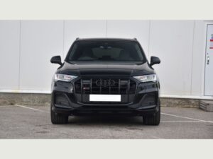 Audi SQ7 Sports Car Rental