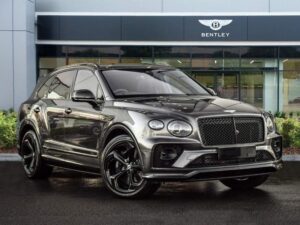 Bentley Bentayga (Limo Hire) 6