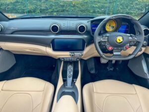 Ferrari Portofino M (Limo Hire) 13