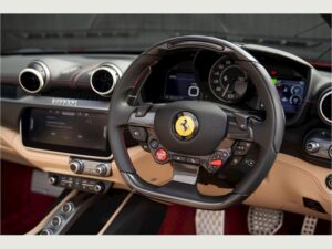 Ferrari Portofino M (Limo Hire) 7