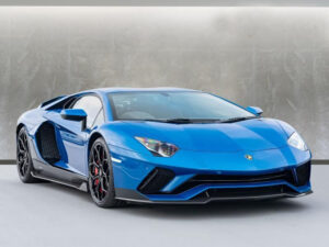 Lamborghini Aventador (Sports Car) 10