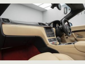 Maserati Grancabrio (Limo Hire) 13