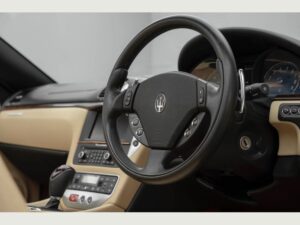 Maserati Grancabrio (Limo Hire) 15