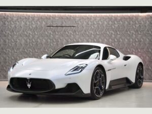 Maserati MC20 (Limo Hire) 13