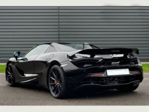 Mclaren 720 (Limo Hire) 11