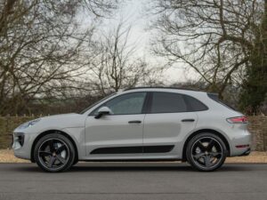 Porsche Macan (Exclusive Hire) 4