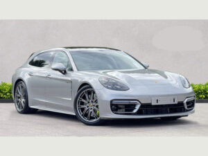 Porsche Panamera (Limo Hire) 16