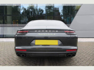 Porsche Panamera (Limo Hire) 7