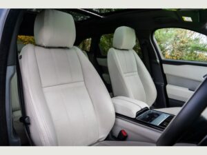 Range Rover Velar 11