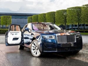 Rolls Royce Ghost 4